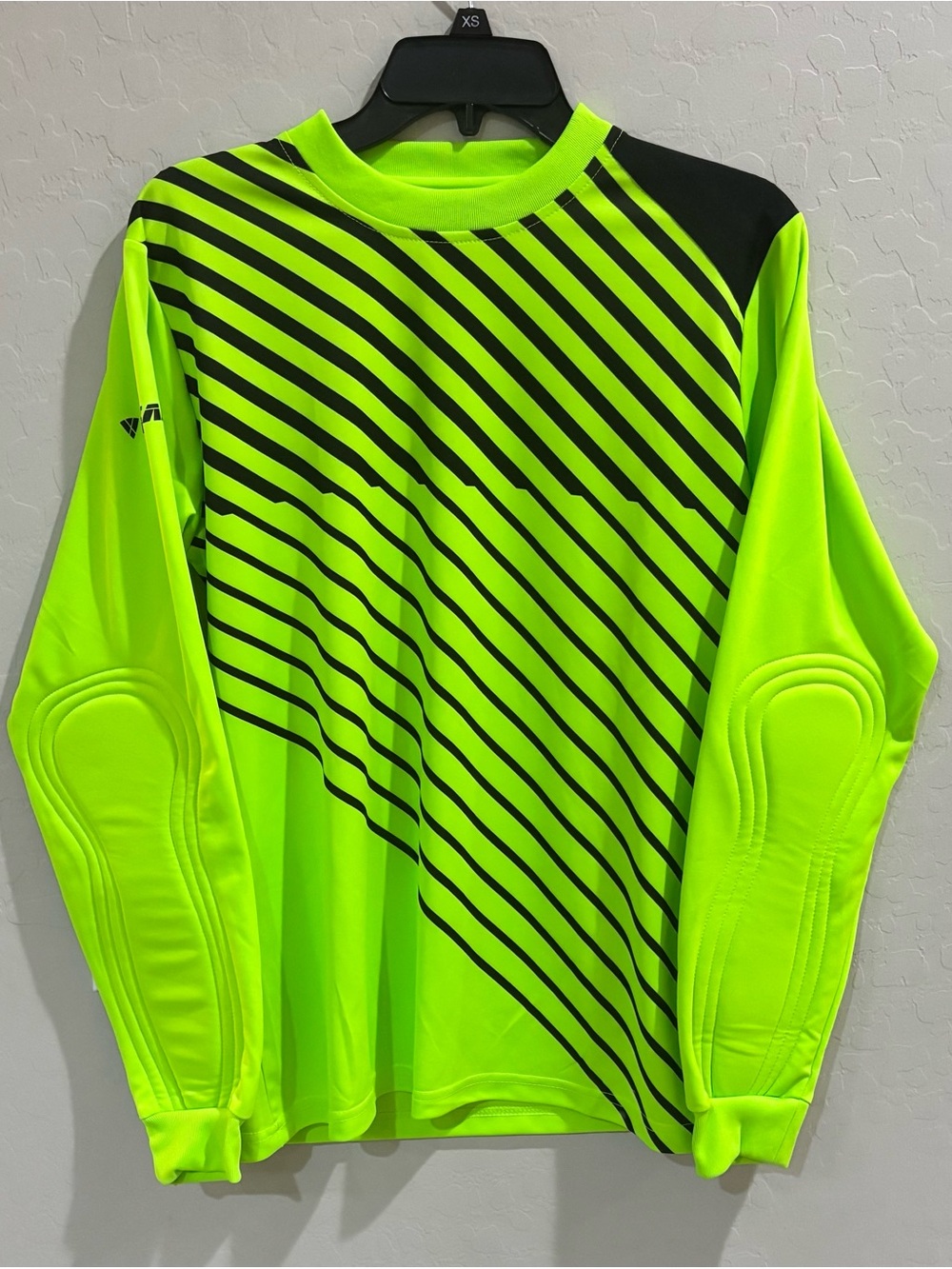 Vizari Soccer Goalkeeper Jersey Padded Adult Small Neon Green Black Striped EUC
